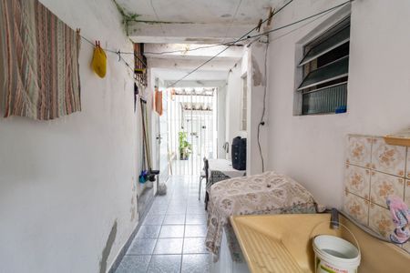 Casa à venda com 100m², 2 quartos e 1 vagaÁrea de Serviço