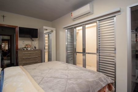 Casa à venda com 187m², 4 quartos e 2 vagasQuarto 1 - Suíte