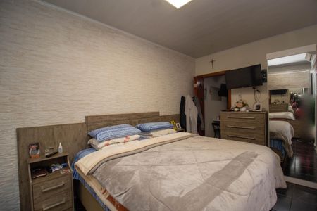 Casa à venda com 187m², 4 quartos e 2 vagasQuarto 1 - Suíte