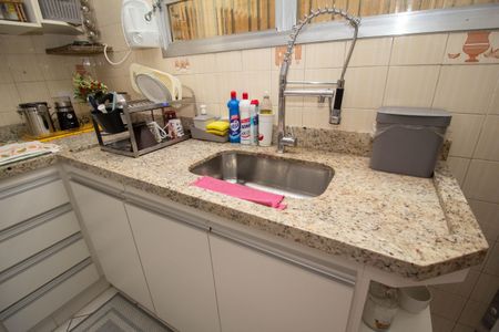 Casa à venda com 187m², 4 quartos e 2 vagasCozinha