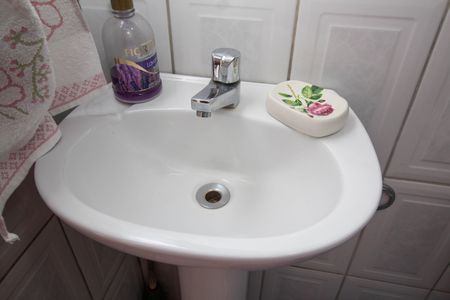 Casa à venda com 187m², 4 quartos e 2 vagasBanheiro 2