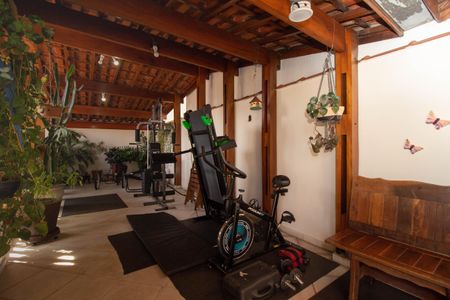 Casa à venda com 187m², 4 quartos e 2 vagasÁrea Externa