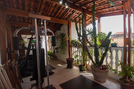 Casa à venda com 187m², 4 quartos e 2 vagasÁrea Externa