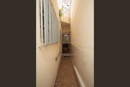 Casa à venda com 187m², 4 quartos e 2 vagasCorredor