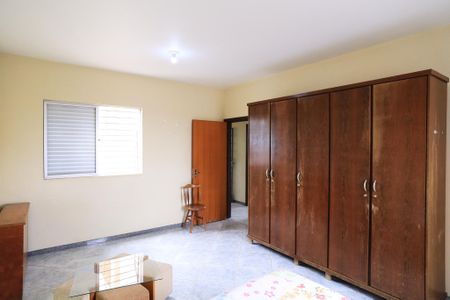 Casa à venda com 400m², 5 quartos e 4 vagas Casa à venda com 400m², 5 quartos e 4 vagasQuarto 2