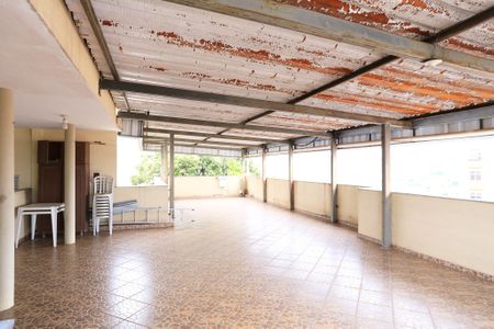 Casa à venda com 400m², 5 quartos e 4 vagas Casa à venda com 400m², 5 quartos e 4 vagasGaragem