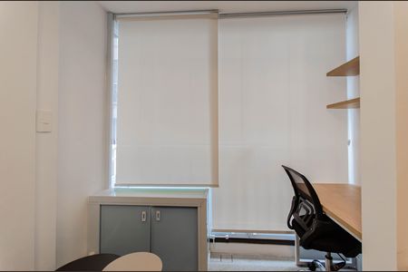 Apartamento para alugar com 27m², 1 quarto e sem vaga Apartamento para alugar com 27m², 1 quarto e sem vagaEscritório