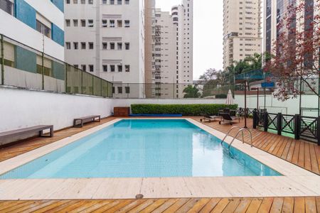 Apartamento à venda com 188m², 4 quartos e 3 vagasÁrea comum - Piscina