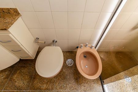 Apartamento à venda com 188m², 4 quartos e 3 vagasBanheiro Social