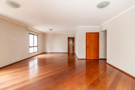Apartamento à venda com 188m², 4 quartos e 3 vagasSala