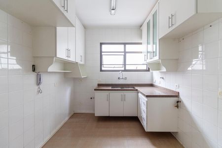 Apartamento à venda com 188m², 4 quartos e 3 vagasCozinha