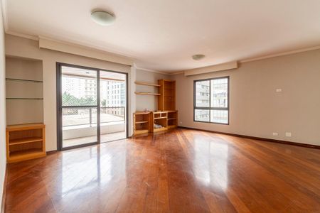 Apartamento à venda com 188m², 4 quartos e 3 vagasSala