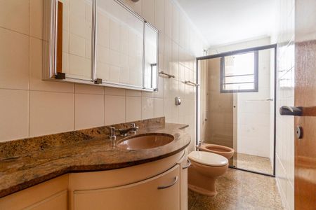 Apartamento à venda com 188m², 4 quartos e 3 vagasBanheiro Social