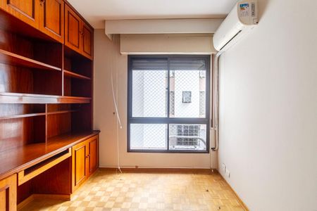 Apartamento à venda com 188m², 4 quartos e 3 vagasQuarto 2