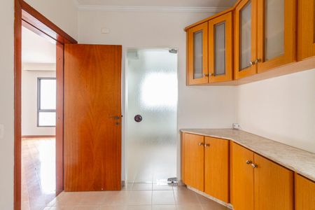 Apartamento à venda com 188m², 4 quartos e 3 vagasCopa