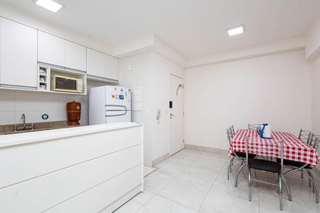 Apartamento à venda com 64m², 1 quarto e 1 vagaSala