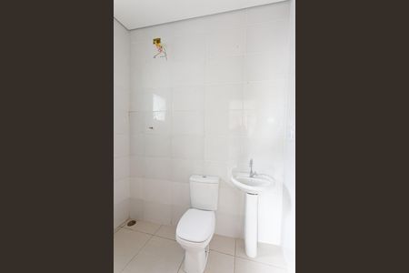 Casa para alugar com 55m², 1 quarto e sem vaga Casa para alugar com 55m², 1 quarto e sem vagaBanheiro