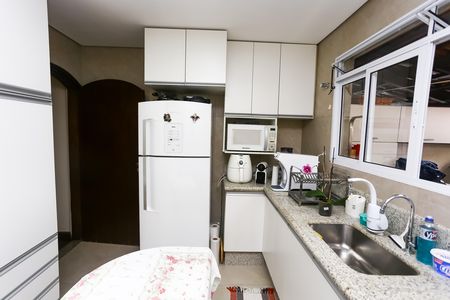 Casa à venda com 170m², 3 quartos e 2 vagas Casa à venda com 170m², 3 quartos e 2 vagasCozinha