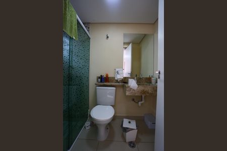 Casa à venda com 170m², 3 quartos e 2 vagas Casa à venda com 170m², 3 quartos e 2 vagasBanheiro 3