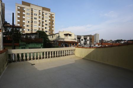 Casa à venda com 170m², 3 quartos e 2 vagas Casa à venda com 170m², 3 quartos e 2 vagasQuarto 3 - Varanda