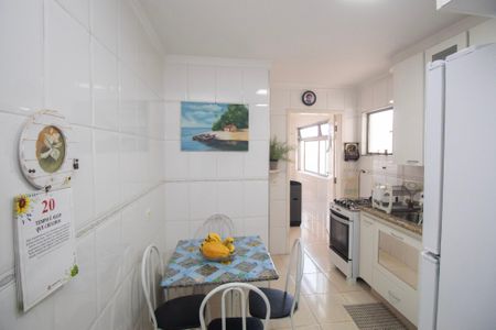 Apartamento à venda com 78m², 2 quartos e 1 vagaCozinha