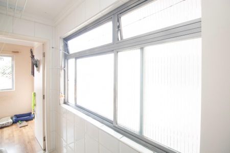 Apartamento à venda com 78m², 2 quartos e 1 vagaÁrea de Serviço