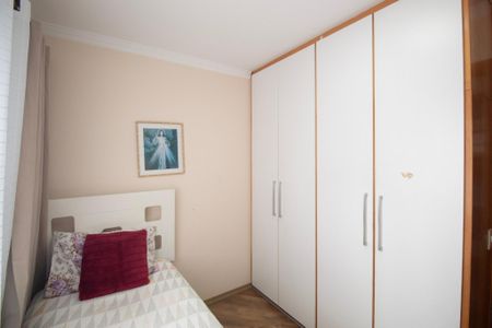 Apartamento à venda com 78m², 2 quartos e 1 vagaQuarto 2
