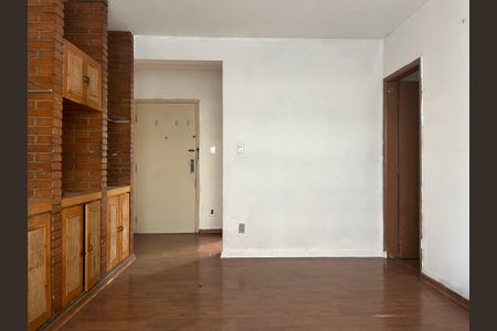 Apartamento à venda com 76m², 2 quartos e 1 vagaSala