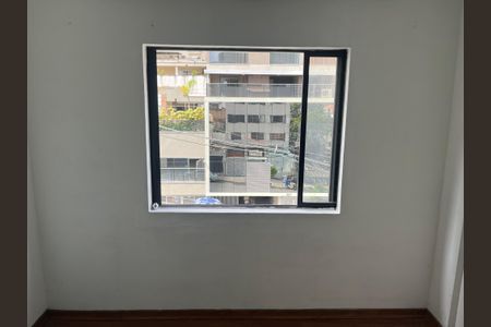 Apartamento à venda com 76m², 2 quartos e 1 vagaQuarto 2