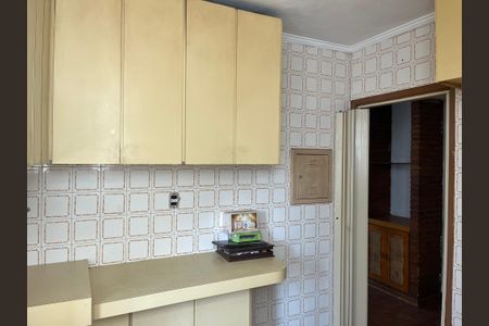 Apartamento à venda com 76m², 2 quartos e 1 vagaCozinha