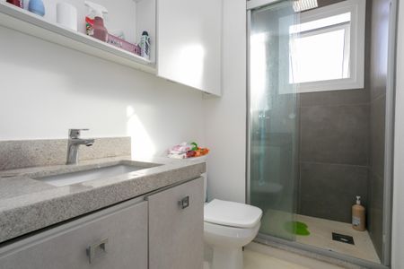 Apartamento à venda com 67m², 3 quartos e 2 vagasBanheiro Suite