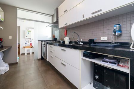 Apartamento à venda com 113m², 2 quartos e 1 vaga Apartamento à venda com 113m², 2 quartos e 1 vagaCozinha
