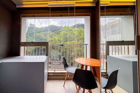 Studio à venda com 23m², 1 quarto e sem vaga Studio à venda com 23m², 1 quarto e sem vagaVaranda