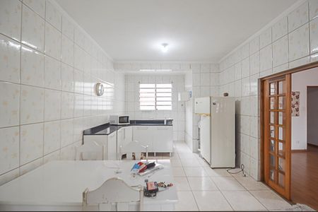Casa à venda com 449m², 5 quartos e 2 vagas Casa à venda com 449m², 5 quartos e 2 vagasCozinha