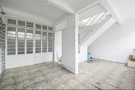 Casa à venda com 449m², 5 quartos e 2 vagas Casa à venda com 449m², 5 quartos e 2 vagasGaragem