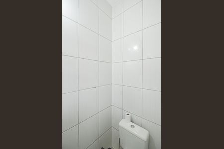 Casa à venda com 449m², 5 quartos e 2 vagas Casa à venda com 449m², 5 quartos e 2 vagasLavabo