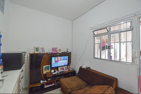 Casa à venda com 449m², 5 quartos e 2 vagas Casa à venda com 449m², 5 quartos e 2 vagasCasa 4 - Sala