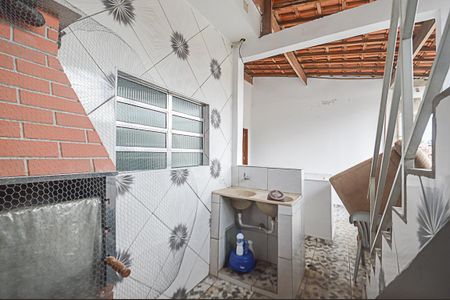 Casa à venda com 449m², 5 quartos e 2 vagas Casa à venda com 449m², 5 quartos e 2 vagasÁrea de Serviço