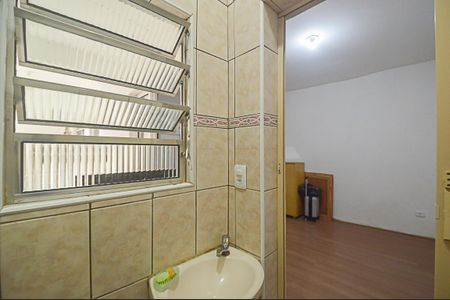 Casa à venda com 449m², 5 quartos e 2 vagas Casa à venda com 449m², 5 quartos e 2 vagasCasa 2 - Banheiro