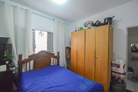 Casa à venda com 449m², 5 quartos e 2 vagas Casa à venda com 449m², 5 quartos e 2 vagasCasa 4 - Quarto 2