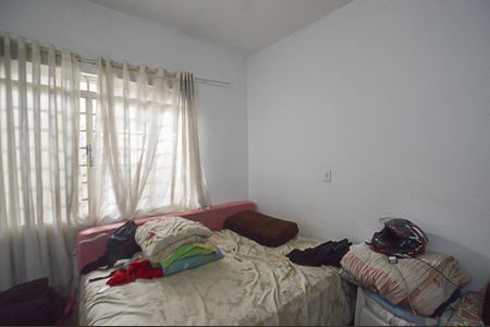 Casa à venda com 449m², 5 quartos e 2 vagas Casa à venda com 449m², 5 quartos e 2 vagasCasa 4 - Quarto