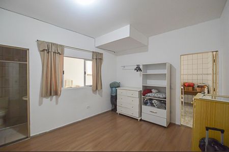 Casa à venda com 449m², 5 quartos e 2 vagas Casa à venda com 449m², 5 quartos e 2 vagasCasa 2 - Sala/Quarto