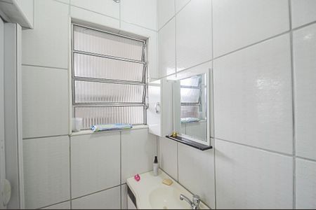 Casa à venda com 449m², 5 quartos e 2 vagas Casa à venda com 449m², 5 quartos e 2 vagasLavabo