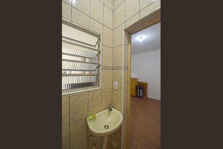 Casa à venda com 449m², 5 quartos e 2 vagas Casa à venda com 449m², 5 quartos e 2 vagasCasa 2 - Banheiro