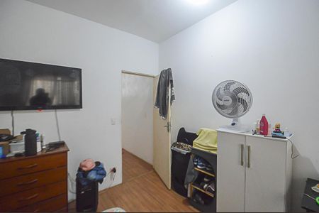 Casa à venda com 449m², 5 quartos e 2 vagas Casa à venda com 449m², 5 quartos e 2 vagasCasa 4 - Quarto