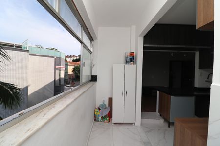 Apartamento à venda com 60m², 1 quarto e 1 vagaÁrea de Serviço