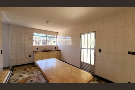 Casa para alugar com 540m², 3 quartos e sem vaga Casa para alugar com 540m², 3 quartos e sem vagaSala de Jantar