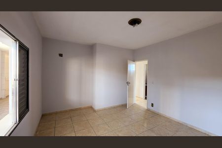 Casa para alugar com 540m², 3 quartos e sem vaga Casa para alugar com 540m², 3 quartos e sem vagaQuarto 1