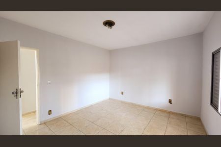 Casa para alugar com 540m², 3 quartos e sem vaga Casa para alugar com 540m², 3 quartos e sem vagaQuarto 1