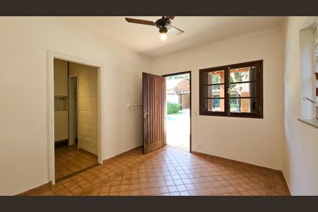 Casa à venda com 60m², 1 quarto e 4 vagas Casa à venda com 60m², 1 quarto e 4 vagasSala